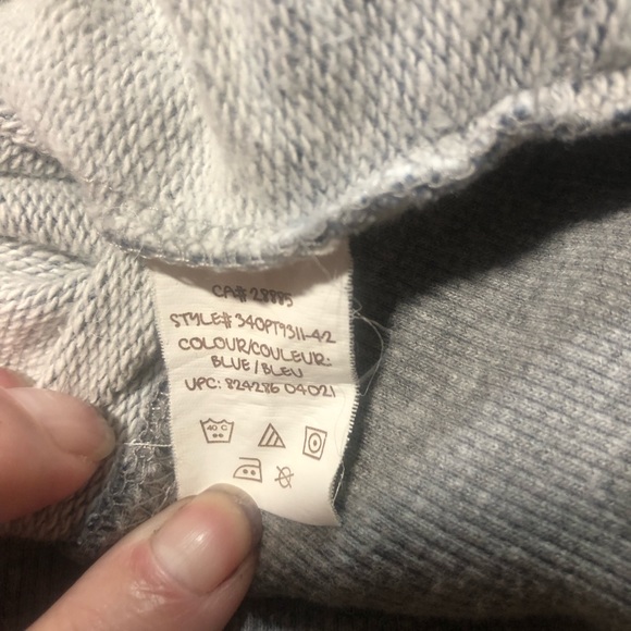 OP full Zip plaid hoodie listing as men’s but looks unisex Large - Picture 10 of 11